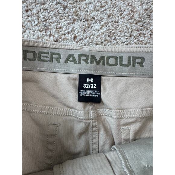 UNDER ARMOUR Men's performance Material Pants SIZE 32X32, Lightweight - Picture 3 of 9